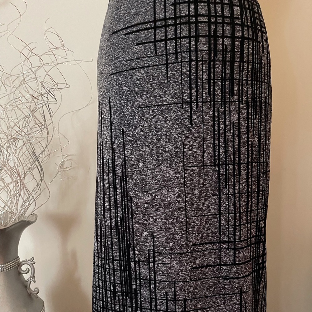Pencil skirt